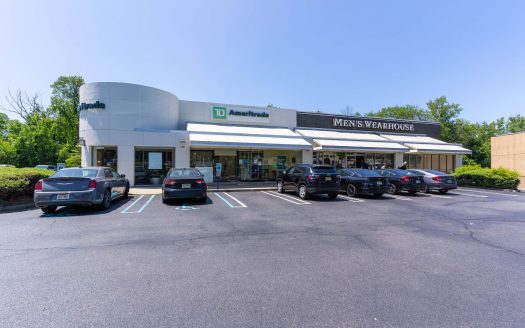 Retail Property on Route 17 Paramus