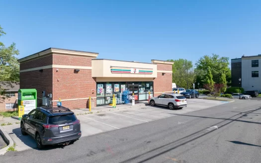 7-Eleven-584 Kinderkamack Road, River Edge